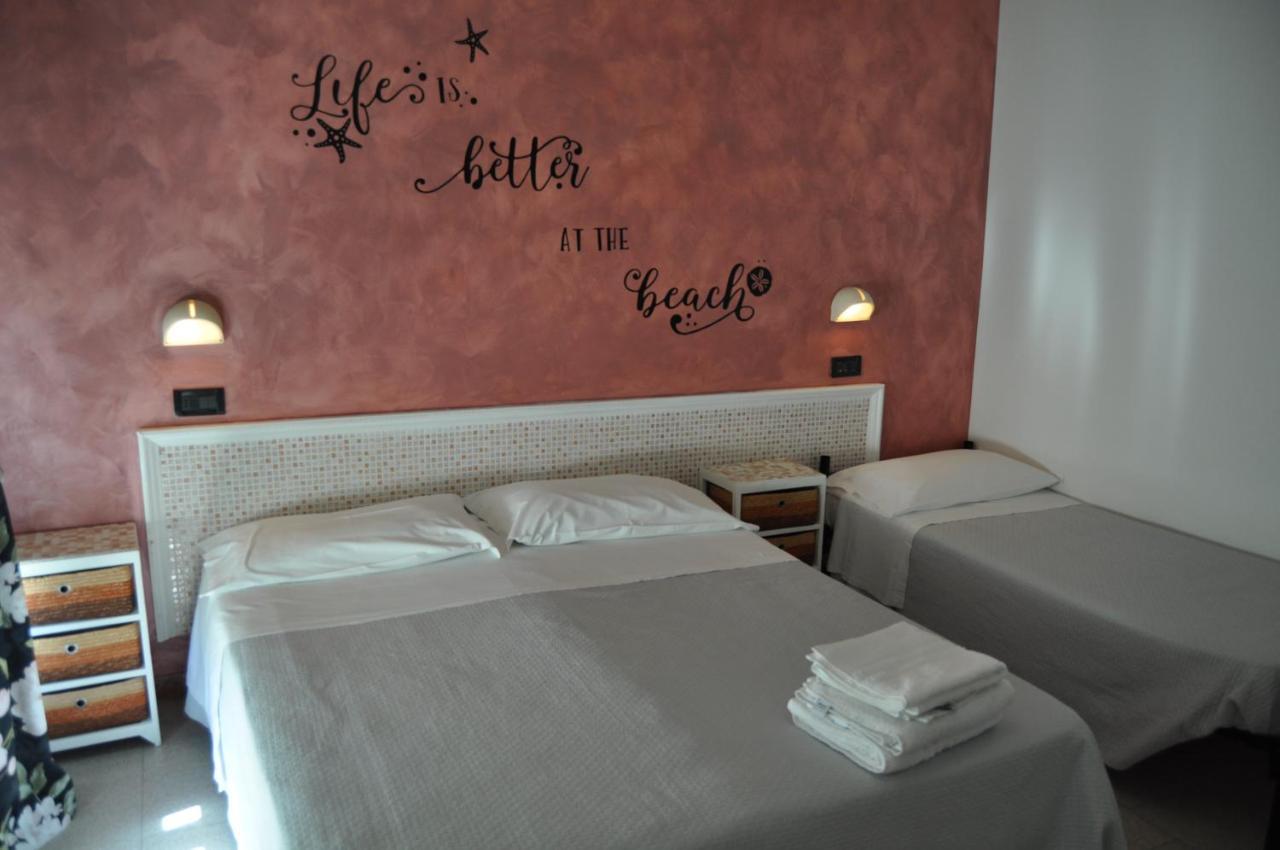 Hotel Rigobello ริชชิโอเน ภายนอก รูปภาพ